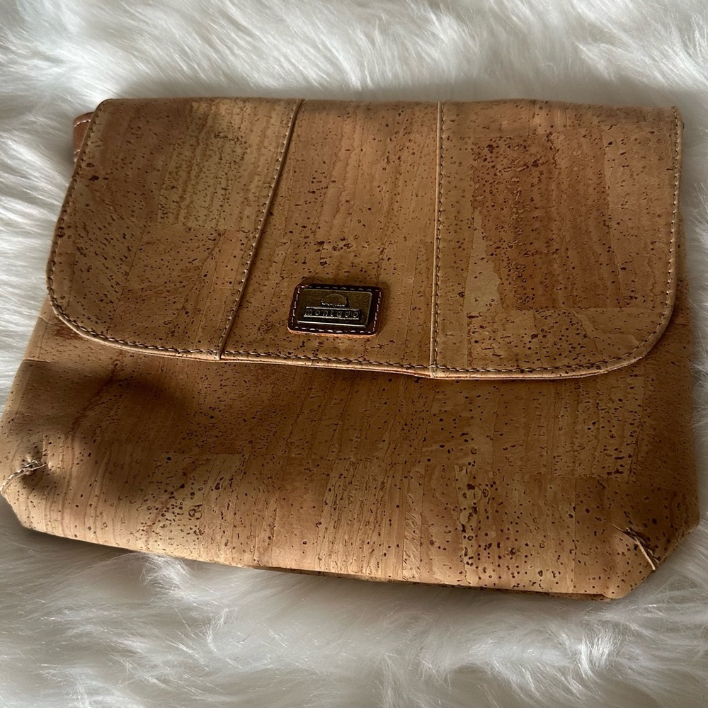 NWT MONTADO CORKSCREW BAG